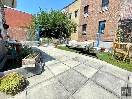 Foto del edificio - Wonderful Weathers!