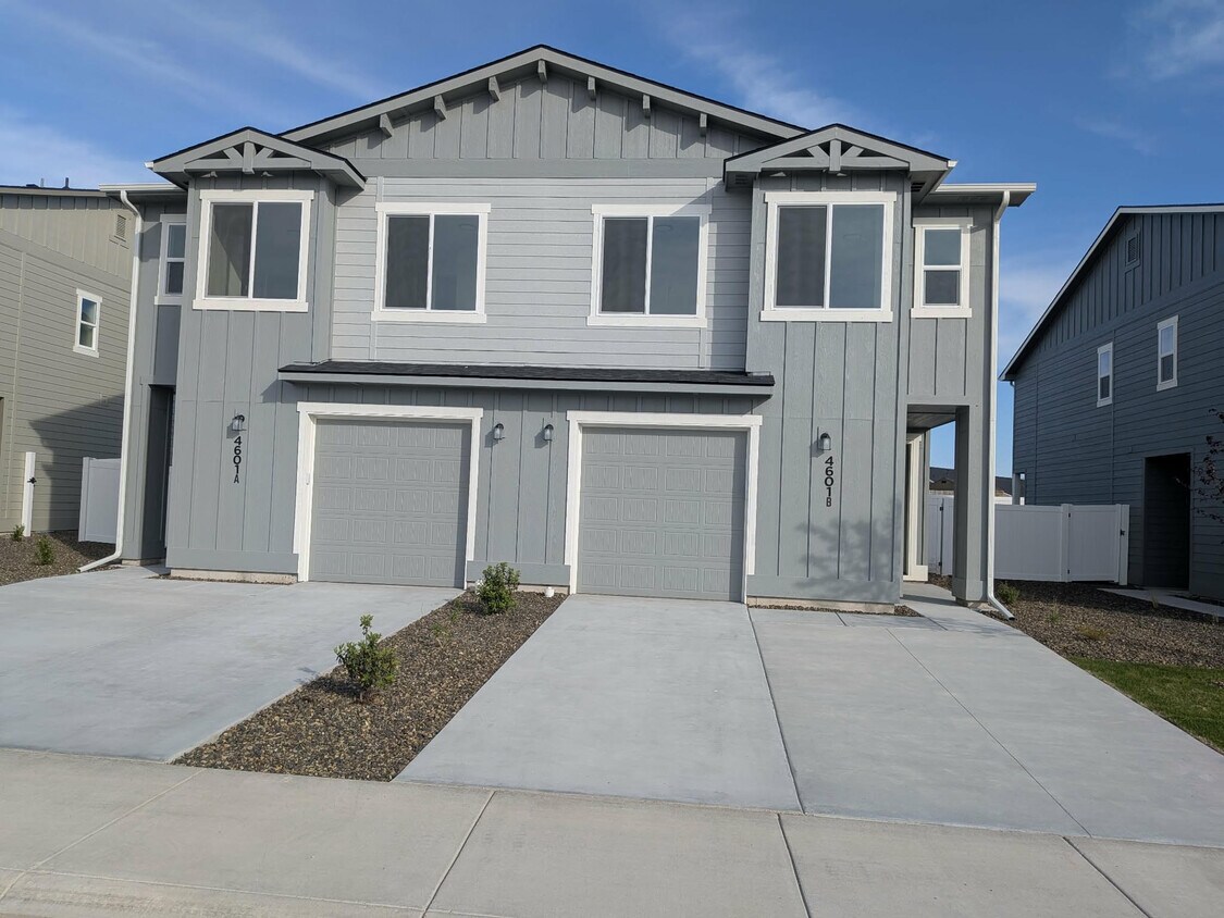 Building Photo - 4601 Highgarden Wy