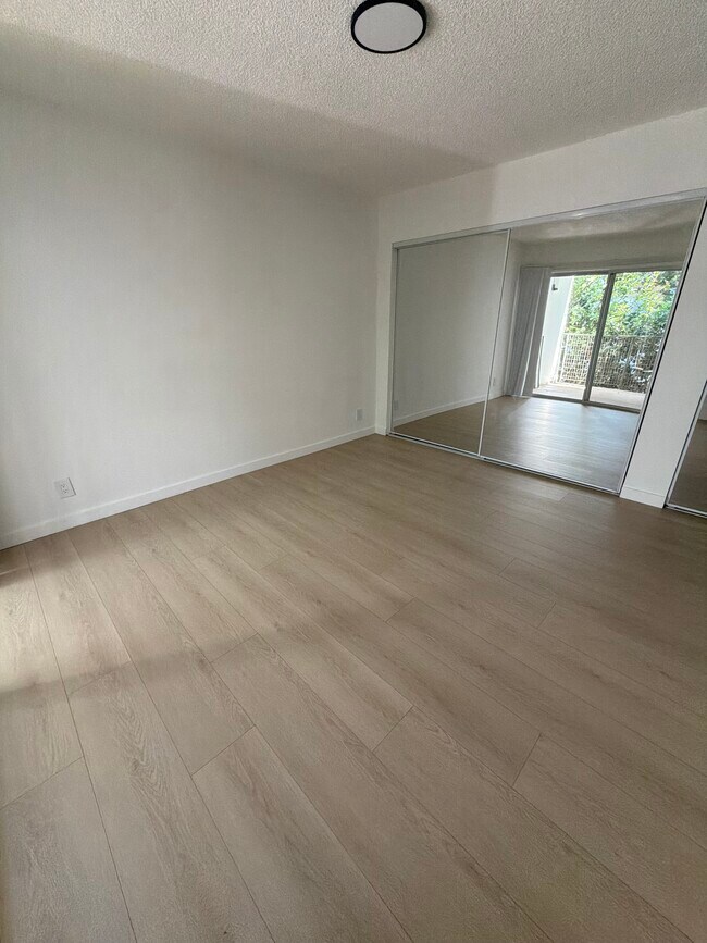 Foto del edificio - Regency Apartments