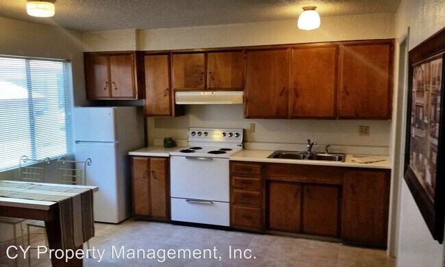 Building Photo - 1161 Citrus Ave