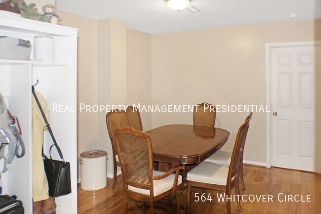 Foto del edificio - 564 Whitcover Cir