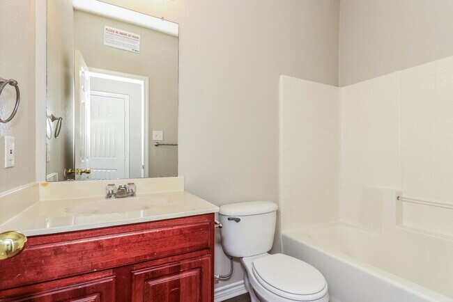 Foto del edificio - 9328 Rhoni Ct