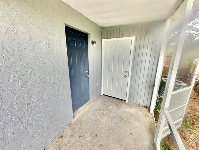 Foto del edificio - 1700 Birchwood Cir