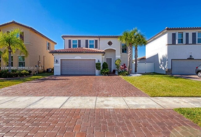 Foto del edificio - 8175 NW Greenbank Cir