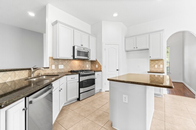 Foto del edificio - 7 Fraiser Fir Pl