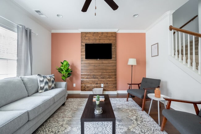 Foto del edificio - 3319 Old Hickory Blvd