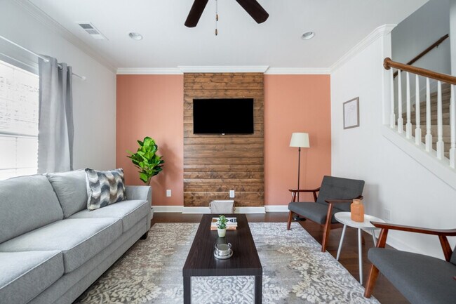 Foto del edificio - 3319 Old Hickory Blvd