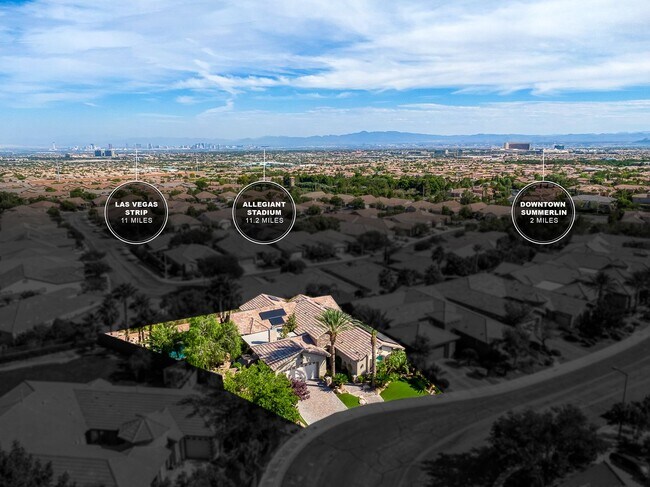 Building Photo - EXECUTIVE LUXURY HOME WITH FULL CITY VIEW ...