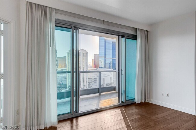 Building Photo - 222 Karen Ave