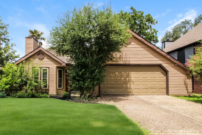 Foto principal - 4242 Heathfield Dr