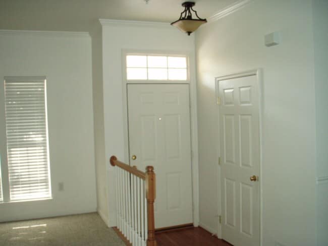 Photo - Gorgeous 3 Bedroom 3.5 Bathroom Brick Town... House