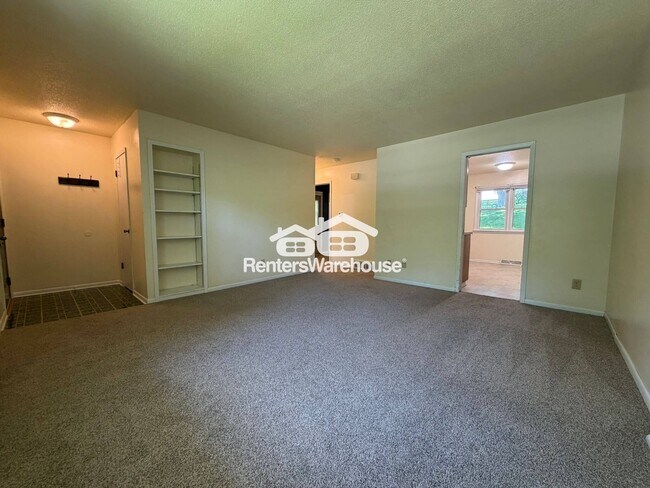 Building Photo - 1215 Cummins Pkwy
