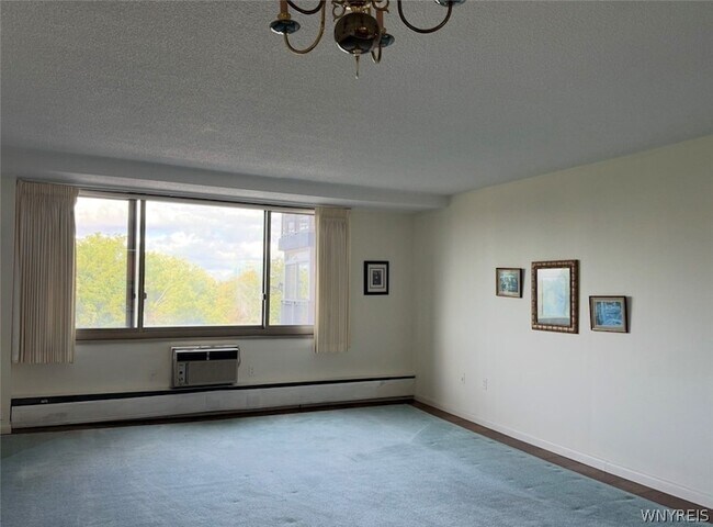 Foto del edificio - 151 Buffalo Ave