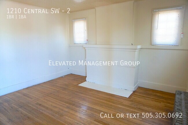 Foto del edificio - 1210 Central Ave SW