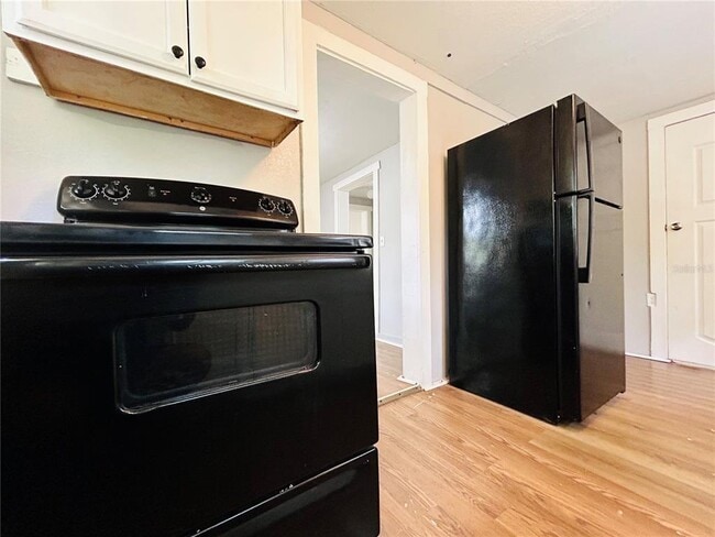 Building Photo - 1741 FL-20