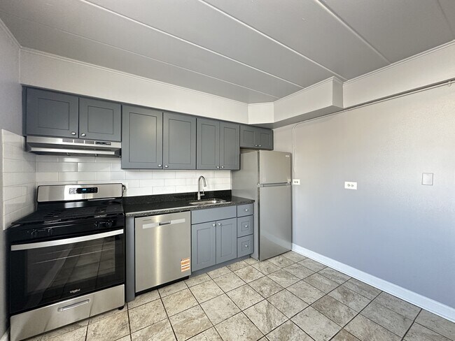 Foto del edificio - 3820 25th Ave