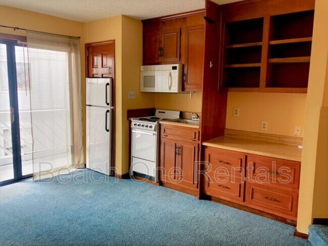 Foto del edificio - 625 N Waccamaw Dr