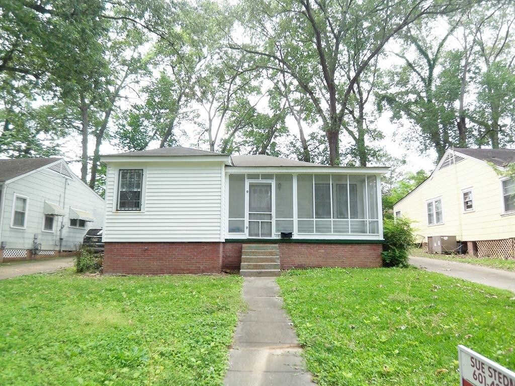 128 Brightwood Ave, Natchez, MS 39120 House Rental in Natchez, MS