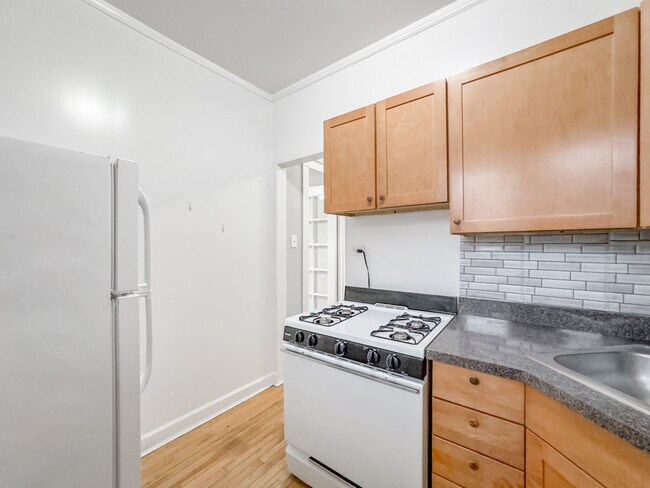 Foto del edificio - 4612 N Lincoln Ave