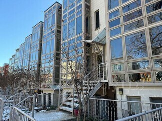 Building Photo - 211 R St NE