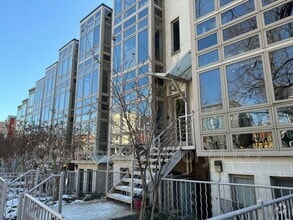 Building Photo - 211 R St NE