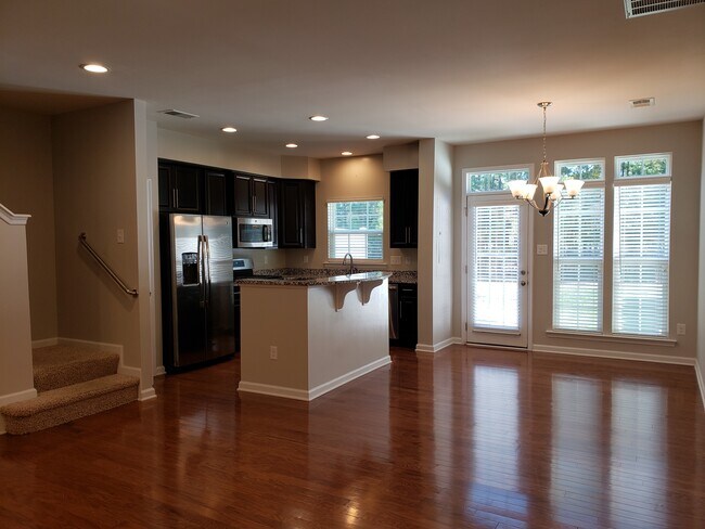 Foto del edificio - 8912 Ringview Dr