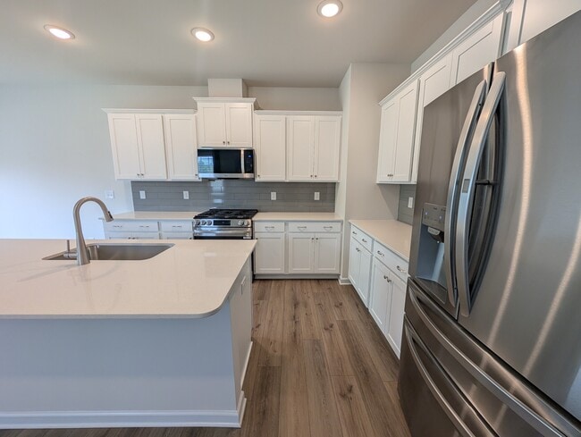 Building Photo - 1802 Pheasant Trce Cir
