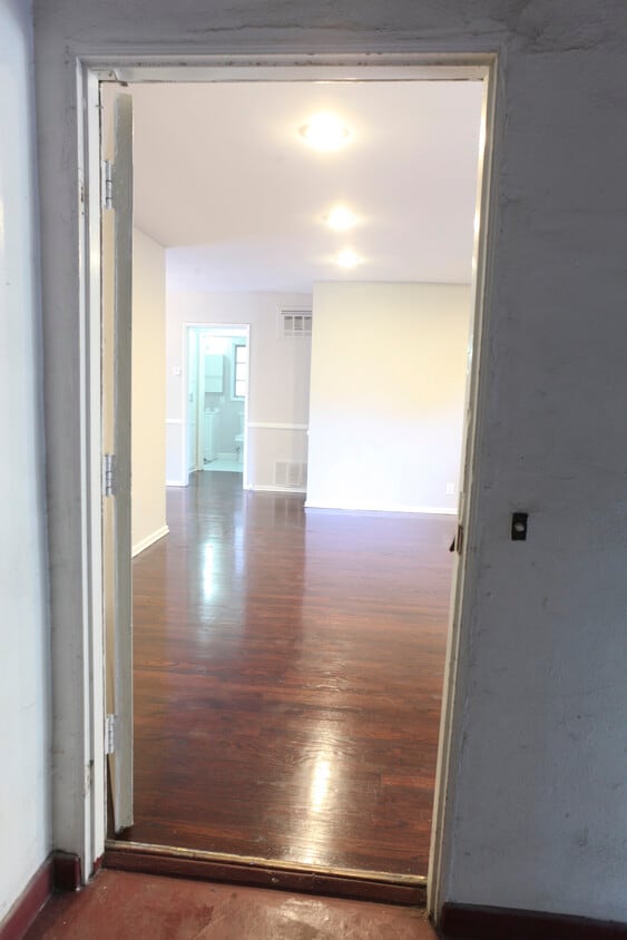 1911 N Las Palmas Ave Unit .5, Los Angeles, CA 90068 Apartments in