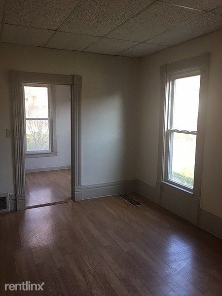Building Photo - 1206 N Mantua St
