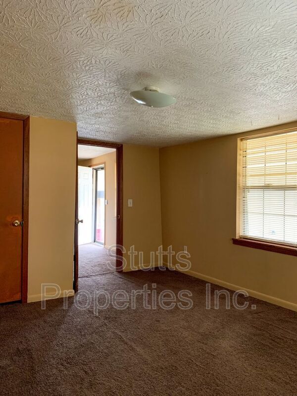 310 Goodwin Ave, Muscle Shoals, AL 35661 House Rental in Muscle