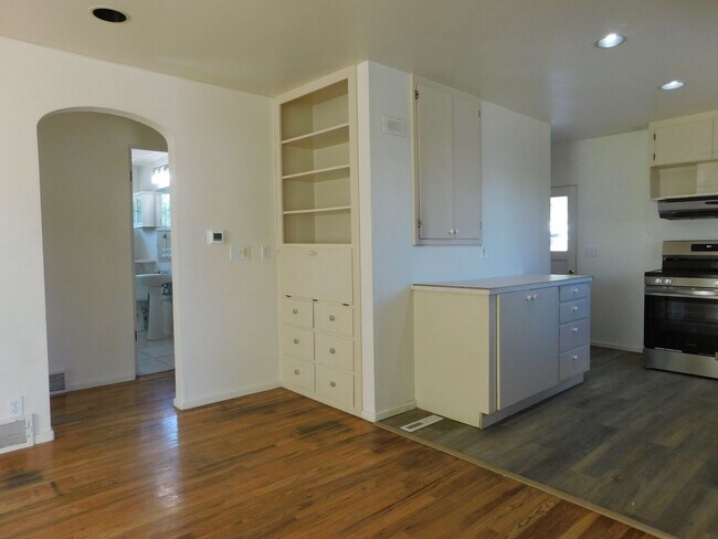 Foto del edificio - 941 Walnut Ave