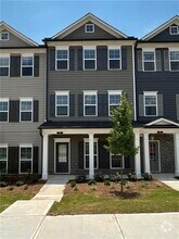Building Photo - 9 Mercury Ln
