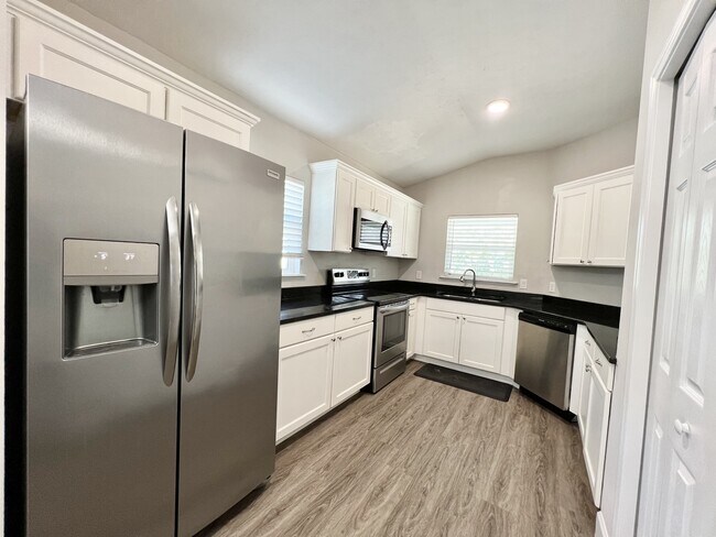 Foto del edificio - 25106 SW 7th Ln