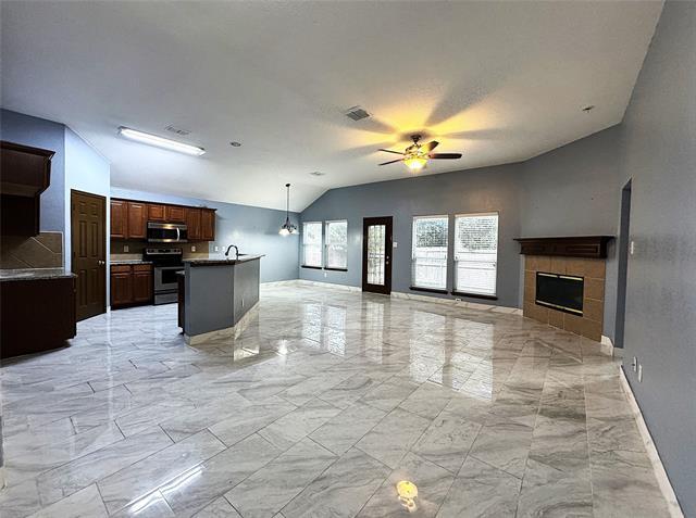 Building Photo - 13624 Kaplan Ct