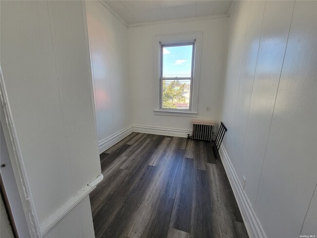 Building Photo - 81-12 95th Ave