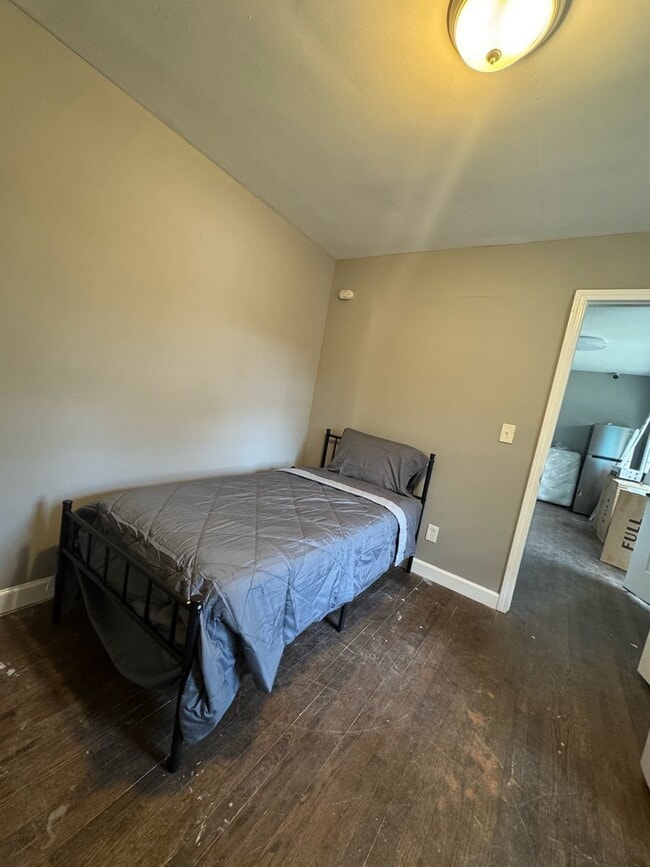 Photo - 2804 Long Way House