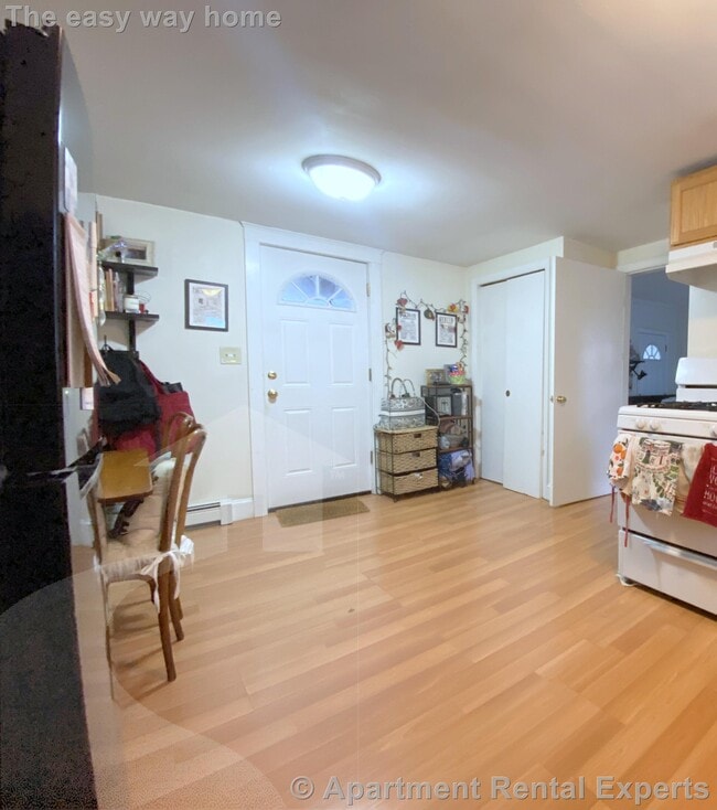 Photo - 400 Franklin St Apartment