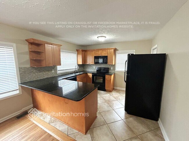 Foto del edificio - 2771 Joyce Ave