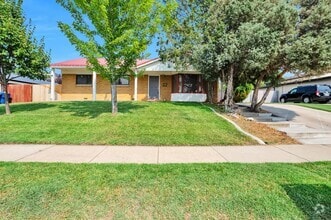 Building Photo - 4298 S 950 E