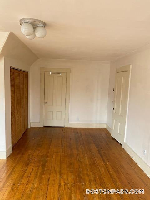 Building Photo - 139 Antrim St