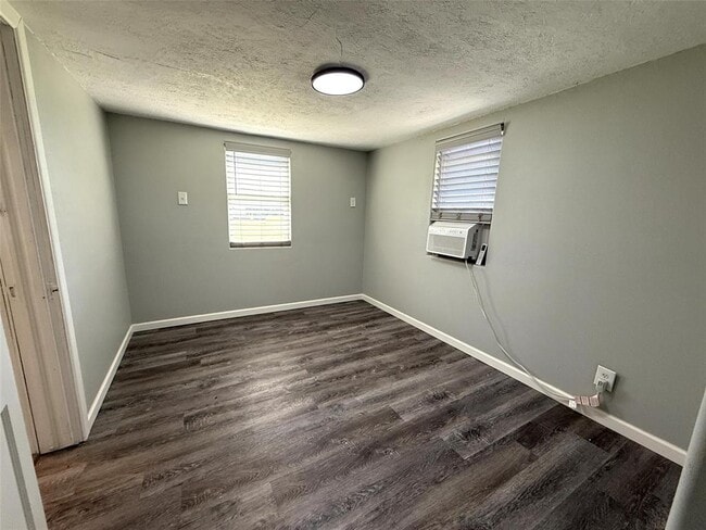 Building Photo - 12718 OK-51