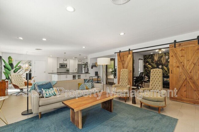 Foto del edificio - 46560 Cameo Palm Dr