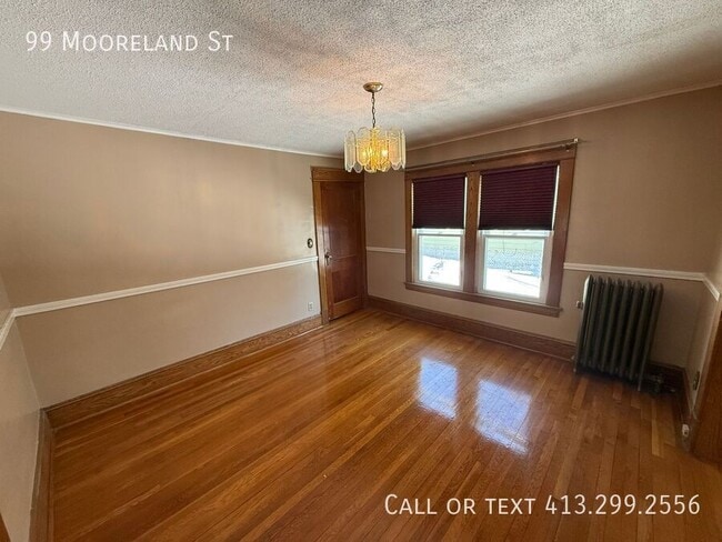 Foto del edificio - 99 Mooreland St