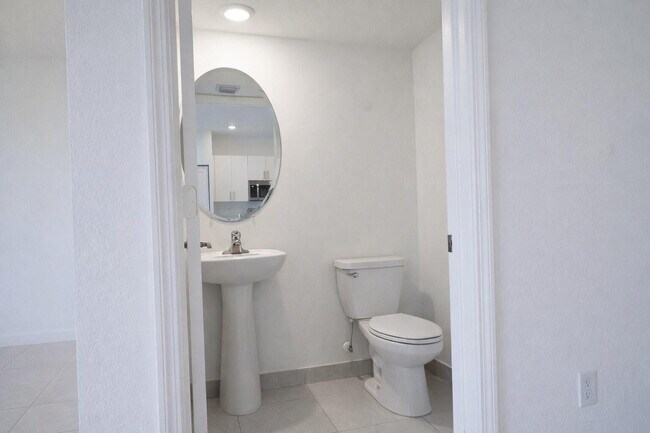 Foto del edificio - 11833 NW 47th Manor