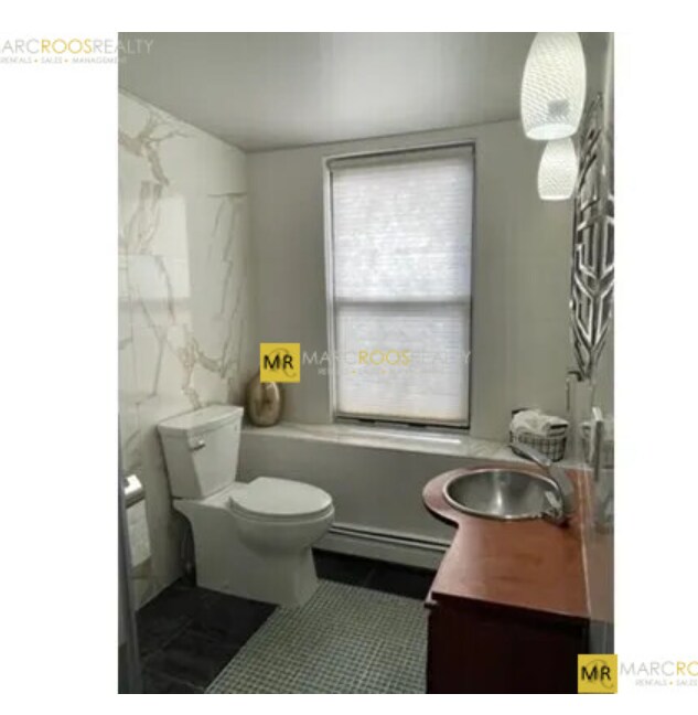 Foto del edificio - 806 Tremont St