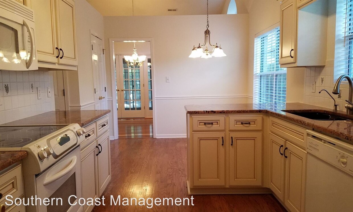 Primary Photo - 3 br, 2 bath House - 188 Mackinley Circle
