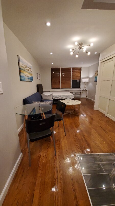 Foto del edificio - 1628 2nd Ave