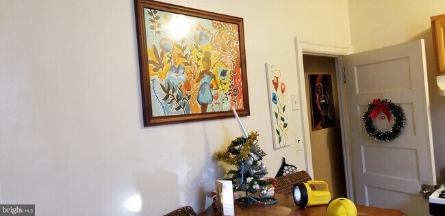 Foto del edificio - 123 W Tabor Rd