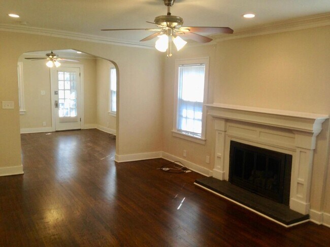 Building Photo - 408 East Meyer Boulevard