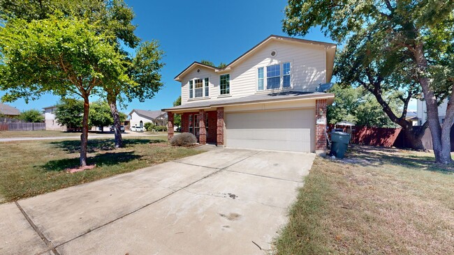 Building Photo - PRICE IMPROVEMENT IN WHITE ROCK $1,995!!!!